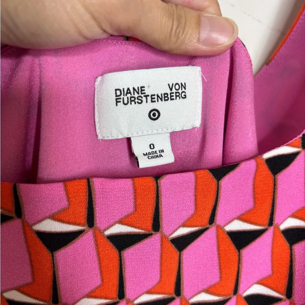 M1 DVF Diane Von Furstenberg Geo Print Mini‎ Dress Barbiecore Women 0 Coquette - Picture 7 of 7